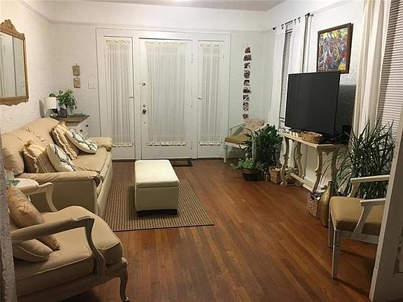 3rd image of 714 Louque Pl