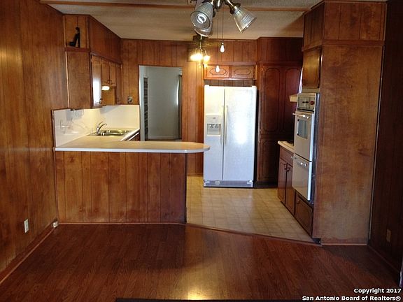 5th image of 111 Archimedes Dr