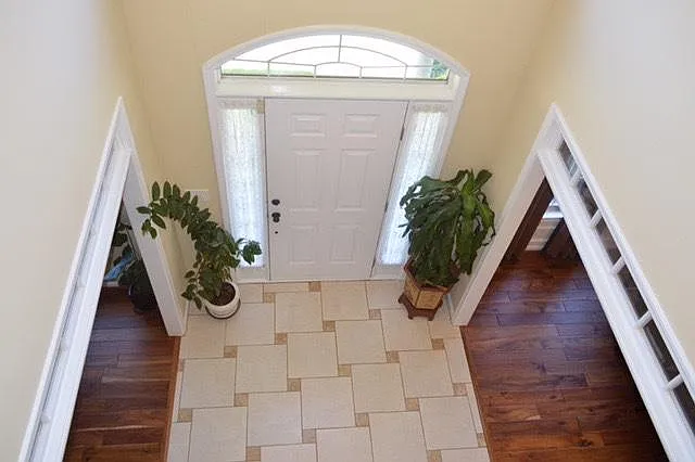 155 Ruby Forest Pkwy — Photo 12