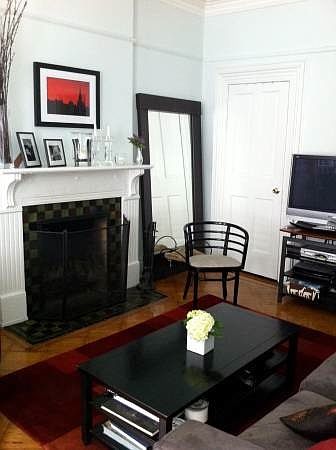 2nd image of 96 Hicks St APT 3