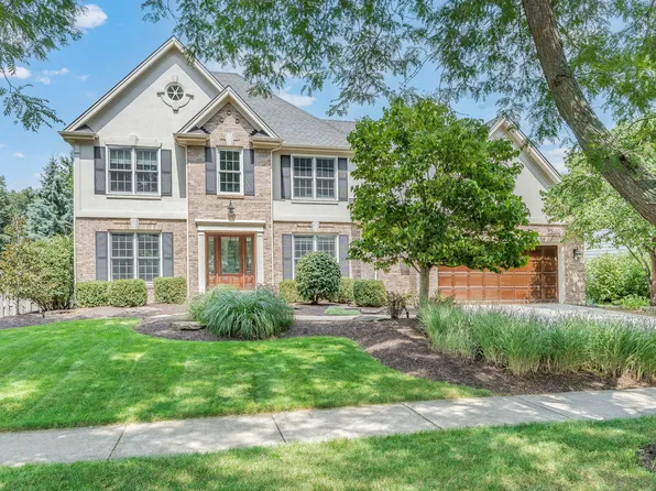 26W114 Jerome Ave, Wheaton, IL 60187