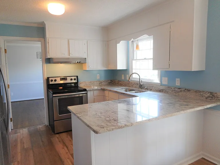 4109 Windlestraw Ln — Photo 2