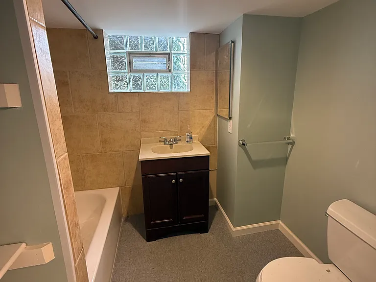 577 Acorn St — Photo 14