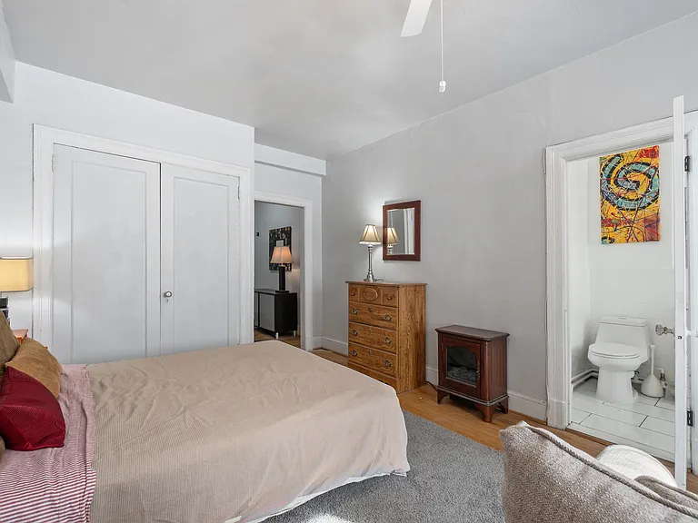 1101 L St NW #308 — Photo 8