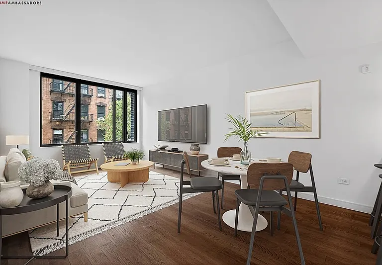 211 E 13th St #4G — Photo 1