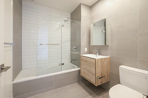 Rented by Jason A Moore, LREB | media 22