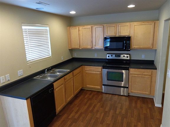 5th image of 235 S Spanish Fields Dr