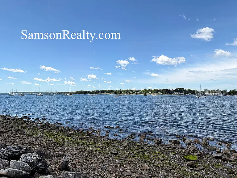 410 Thames St #2 — Photo 4