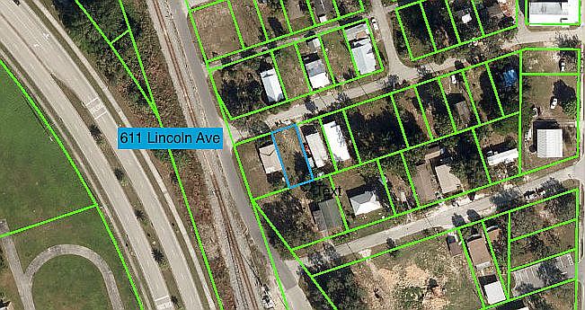 1st image of 611 Lincoln Ave