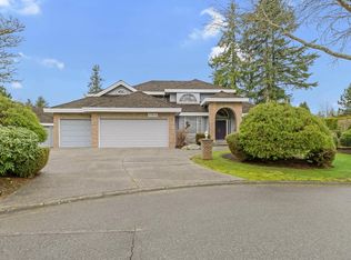 13913 25a Ave, Surrey, BC V4P 2L9