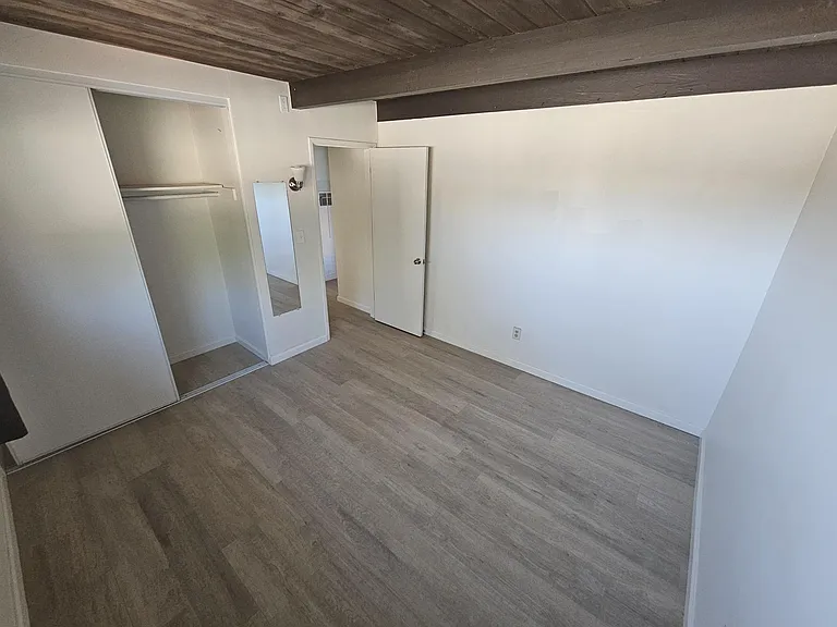 673 Palm St #7 — Photo 12