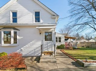 60 Vienna Ave, Ludlow, MA 01056