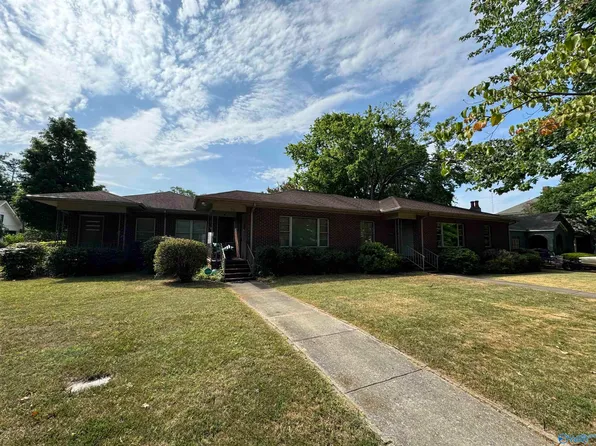 514 Ferry St NE, Decatur, AL 35601