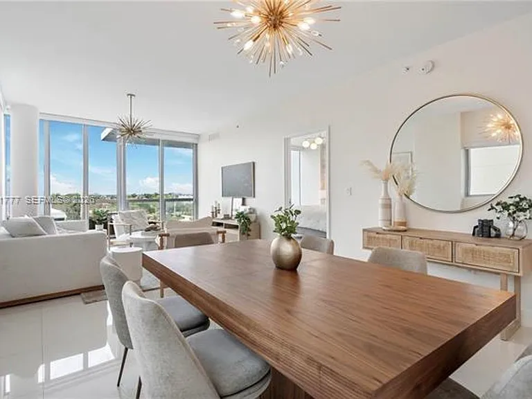 9940 W Bay Harbor Dr #5F — Photo 8