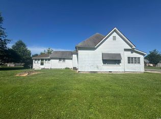 689 NE East St, Linton, IN 47441