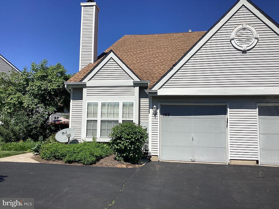 1st image of 163 Birch Hollow Dr