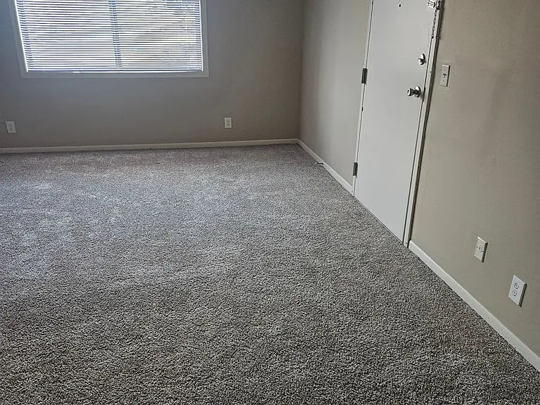 Citadel Apartments — Photo 26