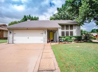 2900 S Aspen Ct, Broken Arrow, OK 74012