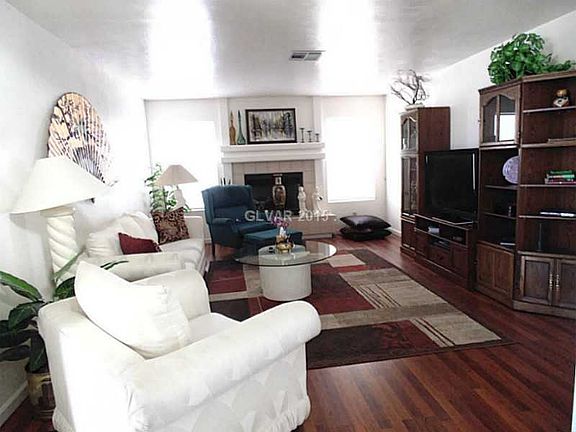4th image of 2321 E Tinsley Ct