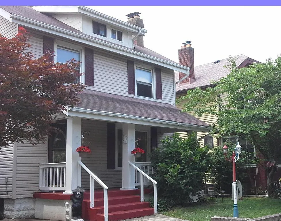 339 E Moler St photo 1