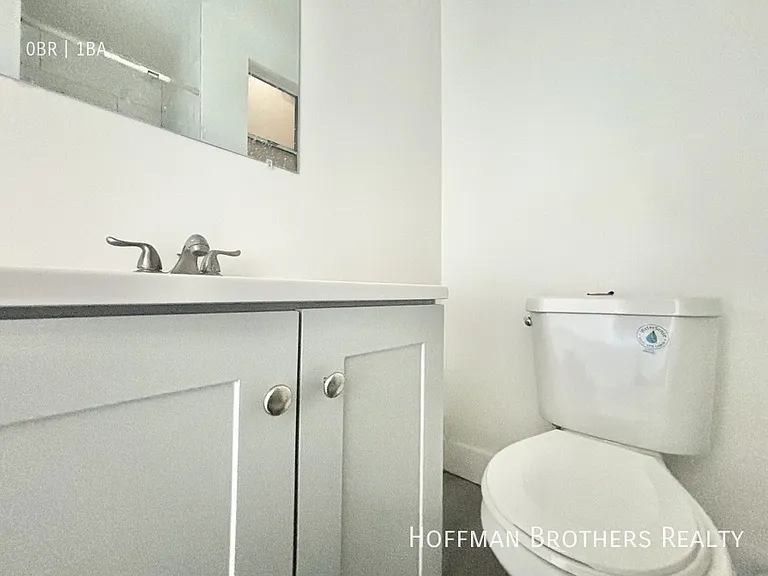 5179 S Western Ave #201 — Photo 8