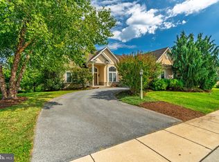 128 Kilgannon Ln, Lancaster, PA 17603