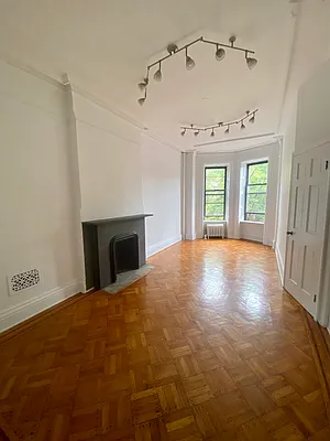 Rented by Compass | media 15