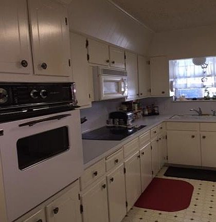 5th image of 1811 Shenandoah Ct N