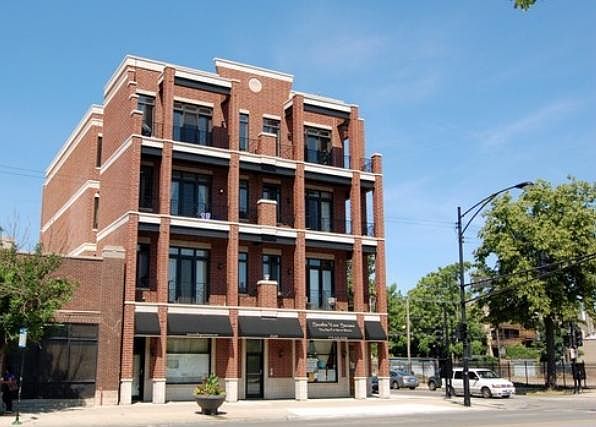 1st image of 6260 N Broadway Ave #2N