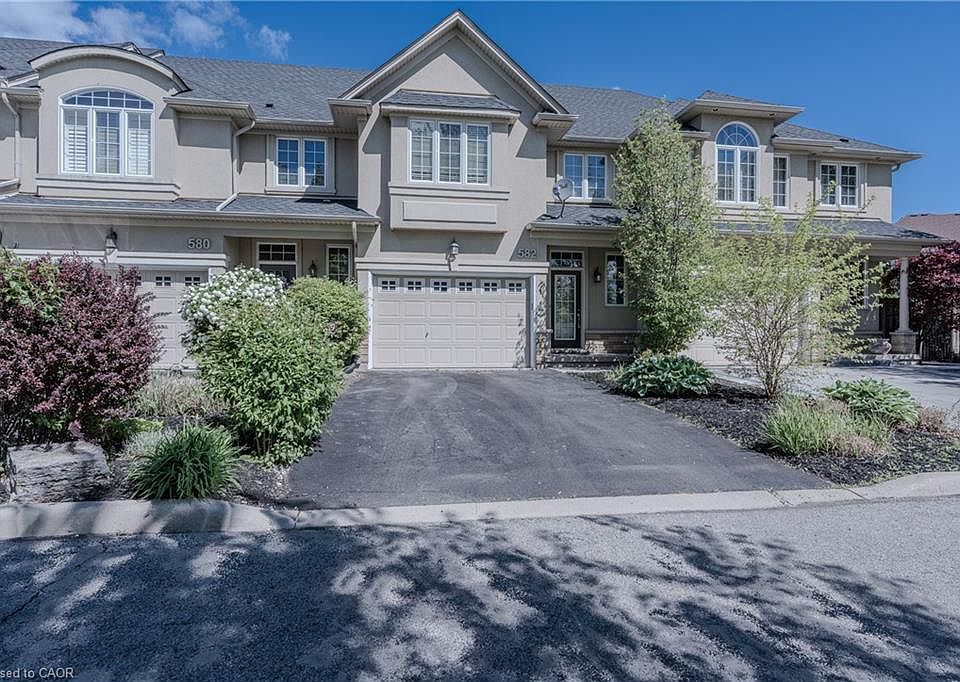 1st image of 582 Stonehenge Dr