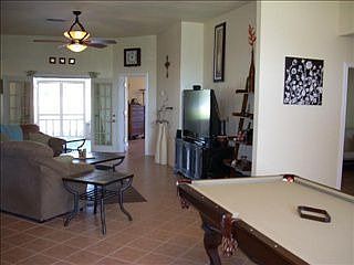 3rd image of 173 W Oak Loop