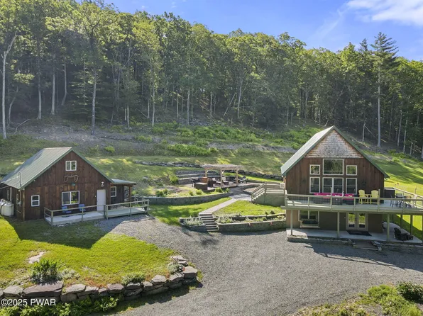 980 Long Ridge Rd, Hawley, PA 18428
