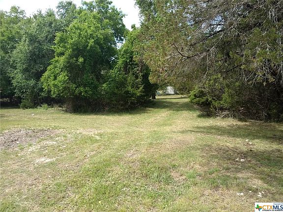 2nd image of 3900 Lakecliff Dr
