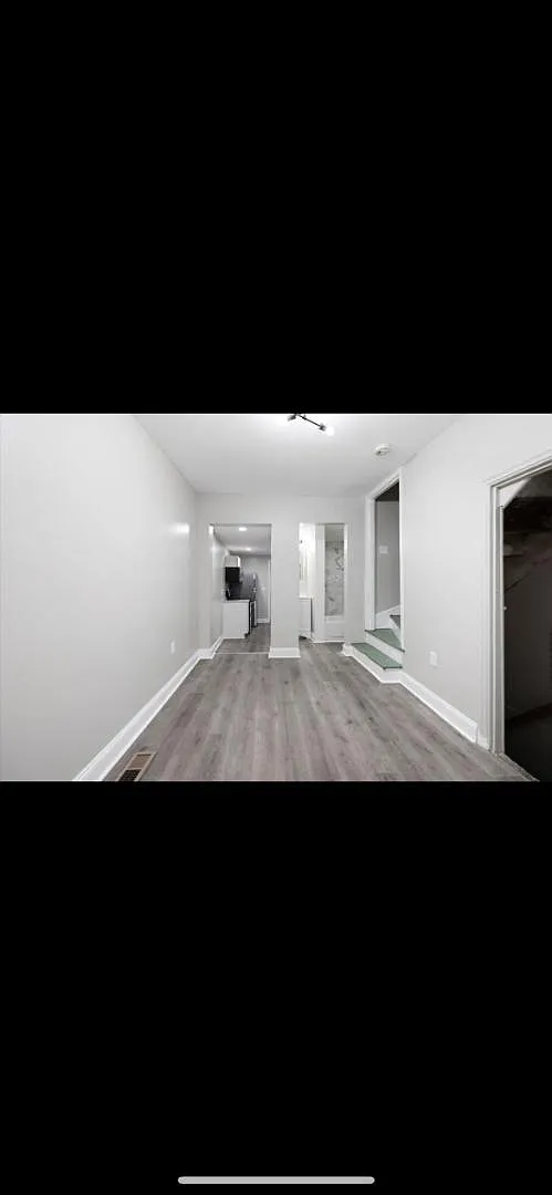 36 N Locust - 36 N — Photo 1