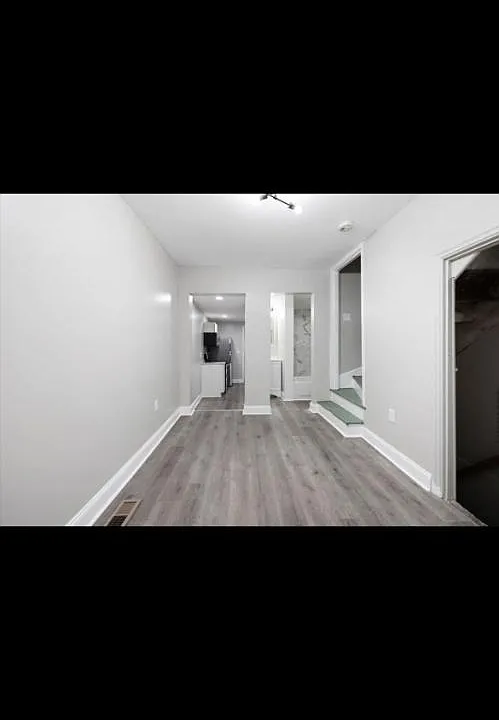 36 N Locust St