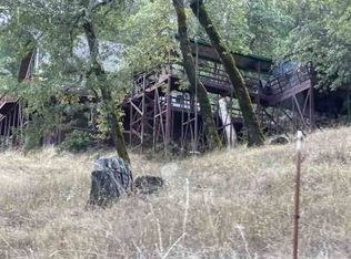 3701 Chinquapin Dr, Willits, CA 95490