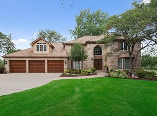 312 Hambletonian Dr, Oak Brook, IL 60523
