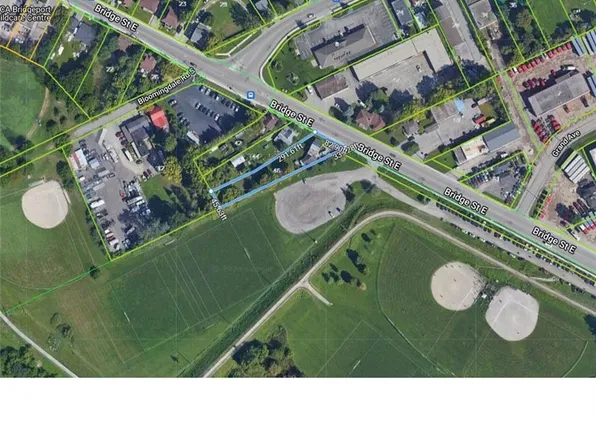 46 Bridge St E, Kitchener, ON N2K 1J6