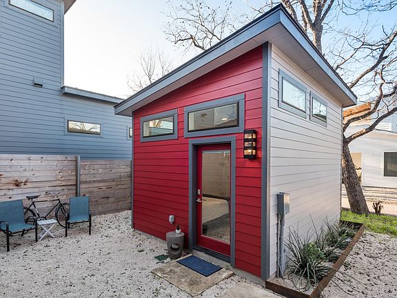 1904 SL Davis Unit B - Guest house