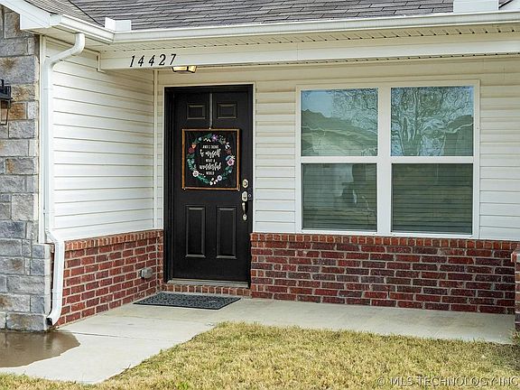 3rd image of 14427 N 73rd East Ave