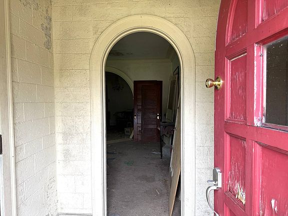 4th image of 1208 Jackson St