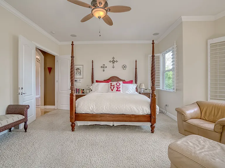 2703 Brush Creek Rd — Photo 39