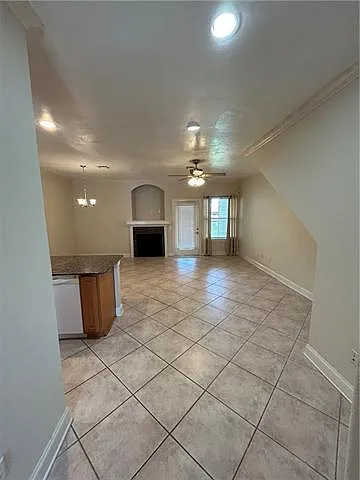 4704 Pontchartrain Dr #1 — Photo 2