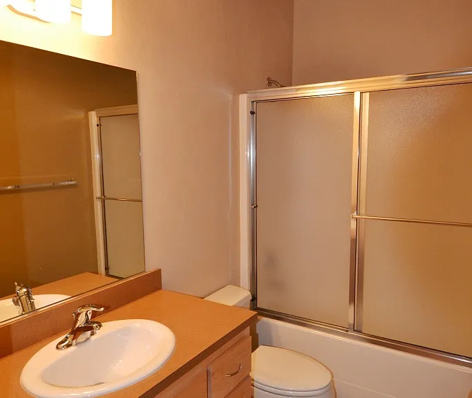 1754 Patterson St #9 — Photo 10