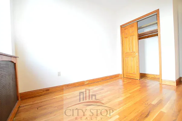 Rented by City Stop Realty | media 24