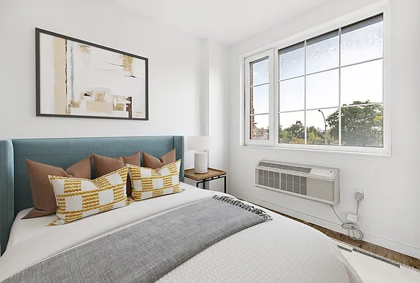 Rented by JCS Realty Group LLC | media 8