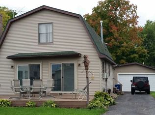 109 Wells St, Houghton Lake, MI 48629
