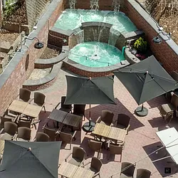 Rented by R New York