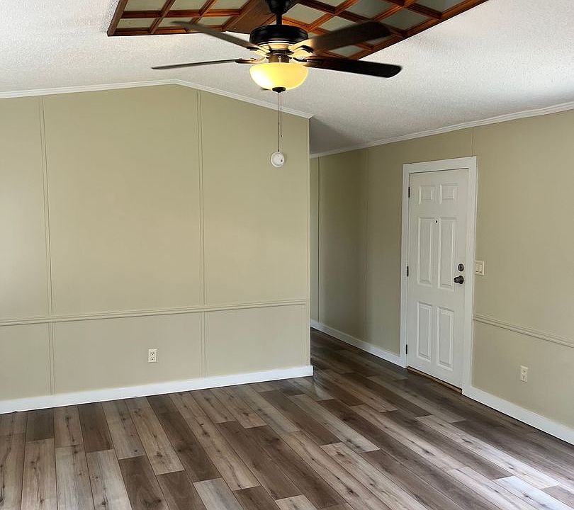 2nd image of 7974 Elkahatchee Rd
