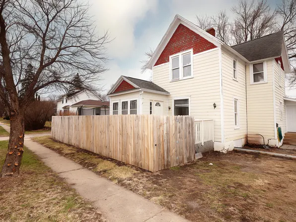 922 Mamie Eisenhower Ave, Boone, IA 50036